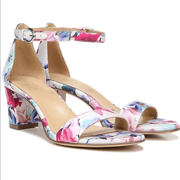 naturalizer floral sandals